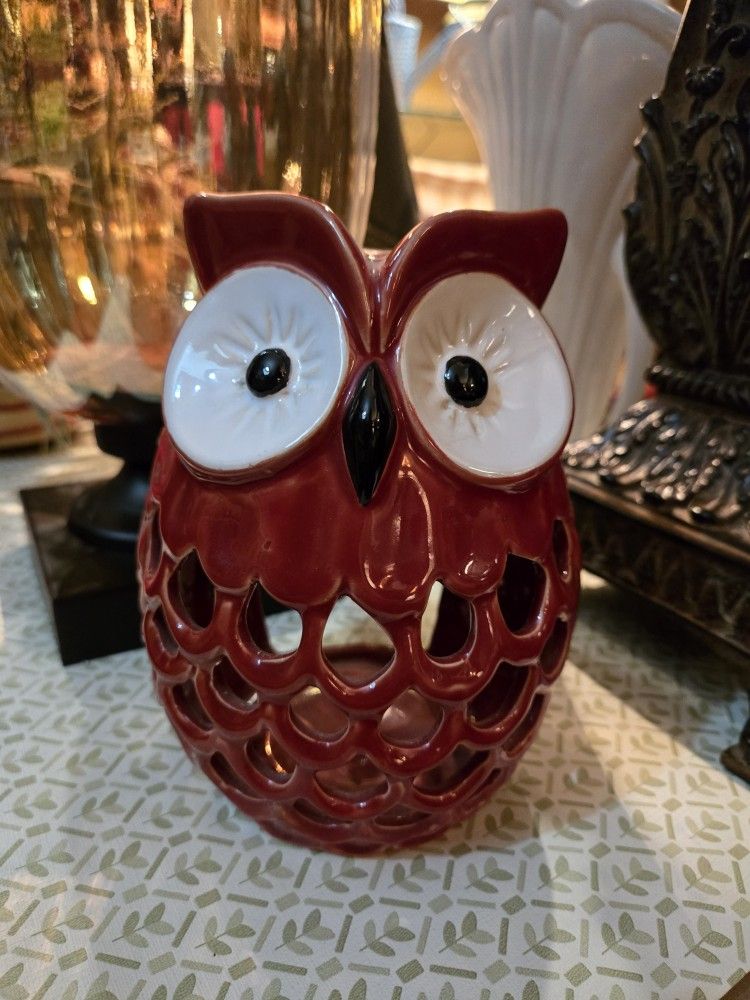 Ceramic Candle Holder With Cutouts