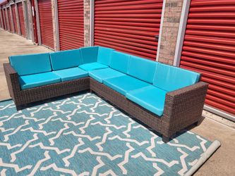 Large heavy patio wicker sectional