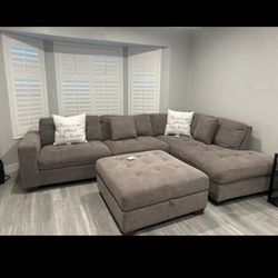 Thomasville L- Sectional Couch/Sofa