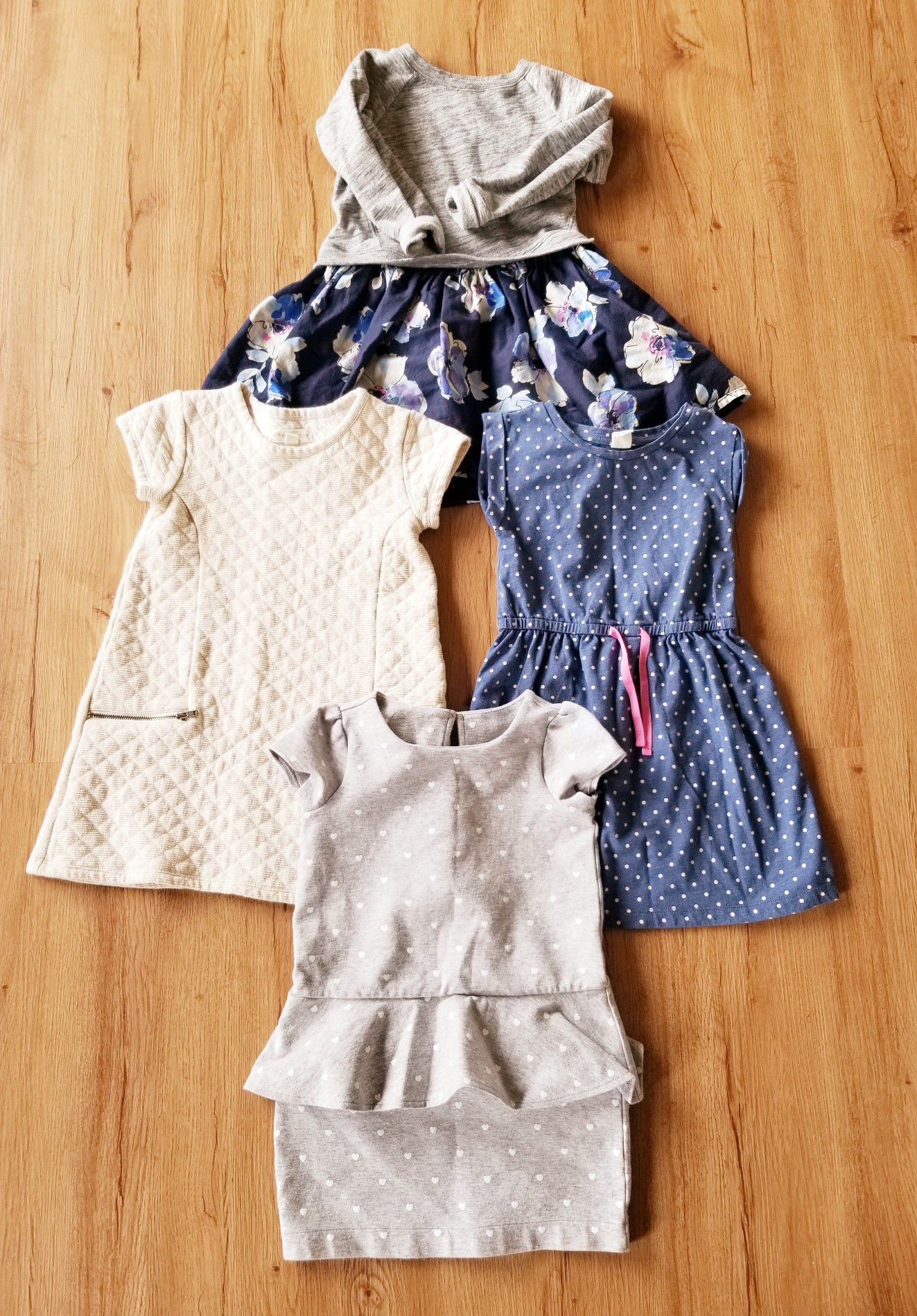 Name Brand Clothing: 12 items for size 4T-5T