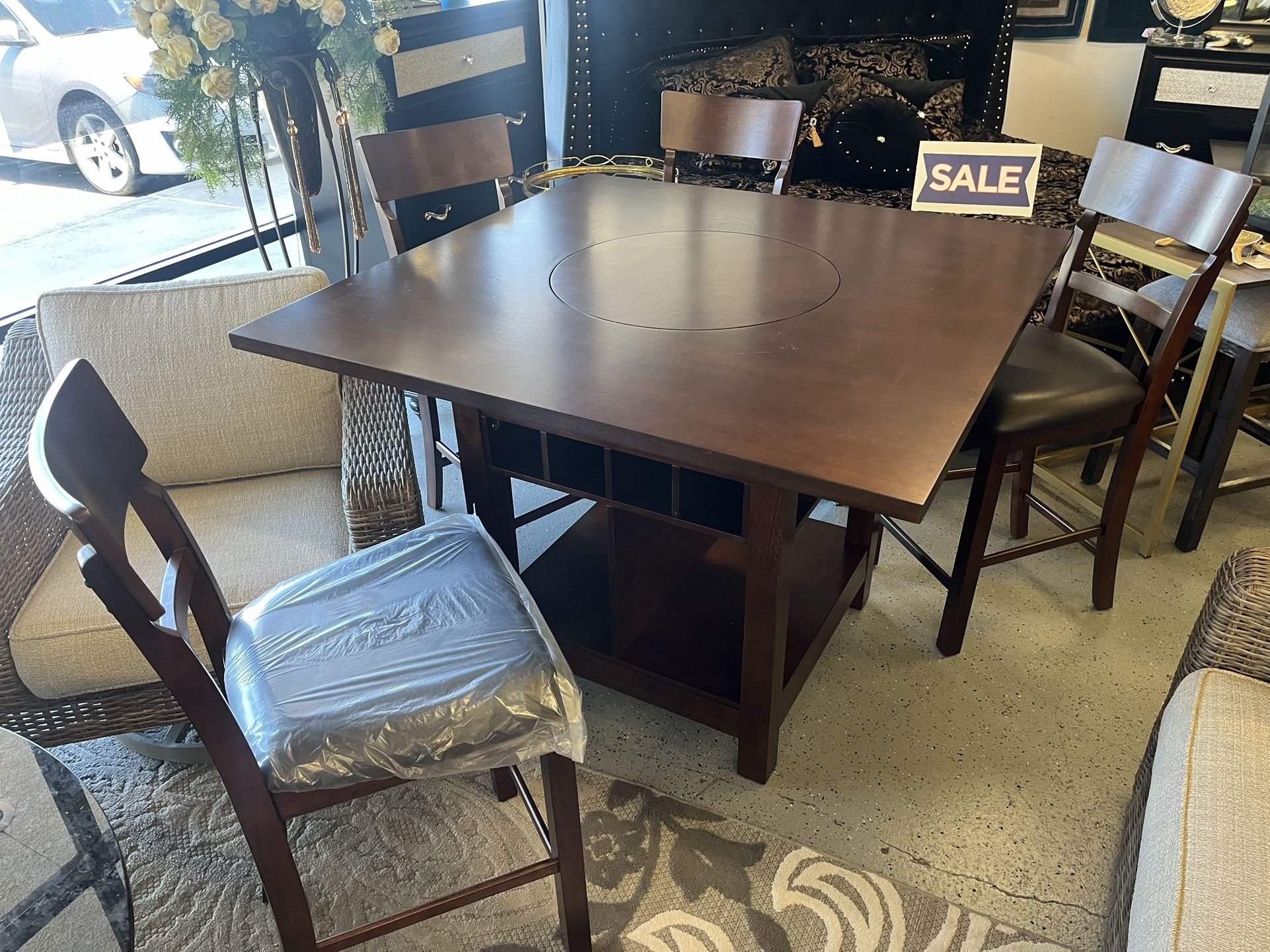 Furniture, Dining Table, Coffee Table, Chess Dresser, Mirror, Nightstand, Tv Stand Desk