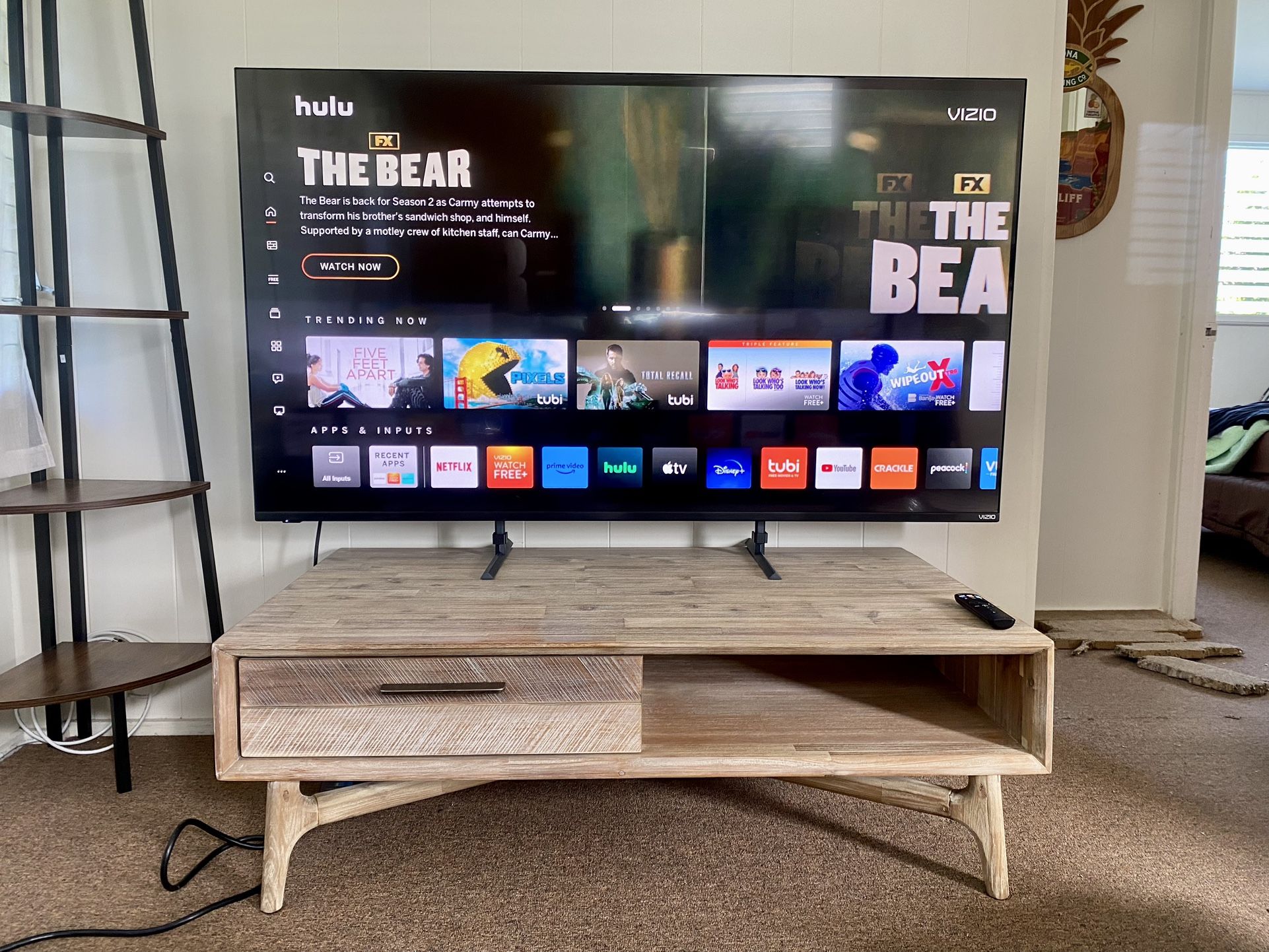 Like New Costco 65 Inch Vizio M-Series Smart TV M65Q7-J01 With TV Mount (retail $850)