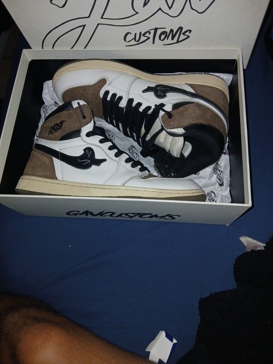 Custom Ghost Jordan 1's