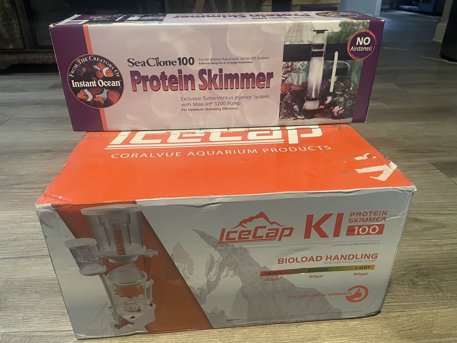 2 Protein Skimmers