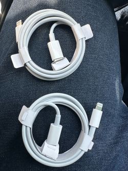 USB c to lightning iPhone charger