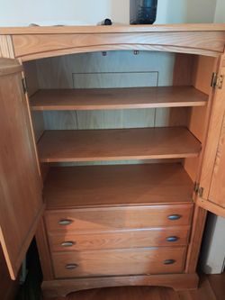 Dresser
