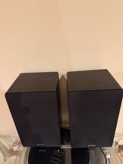 Stereo Speakers