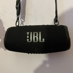 JBL Xtreme 3 Portable Bluetooth Speaker!