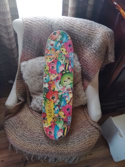 Shopkins, Real Little -I Love SPK-Besties For Life, Skateboard ( 2013 ) Moose Toys, Barely Used, Like New Condition, $ 50.00 Dollar's.