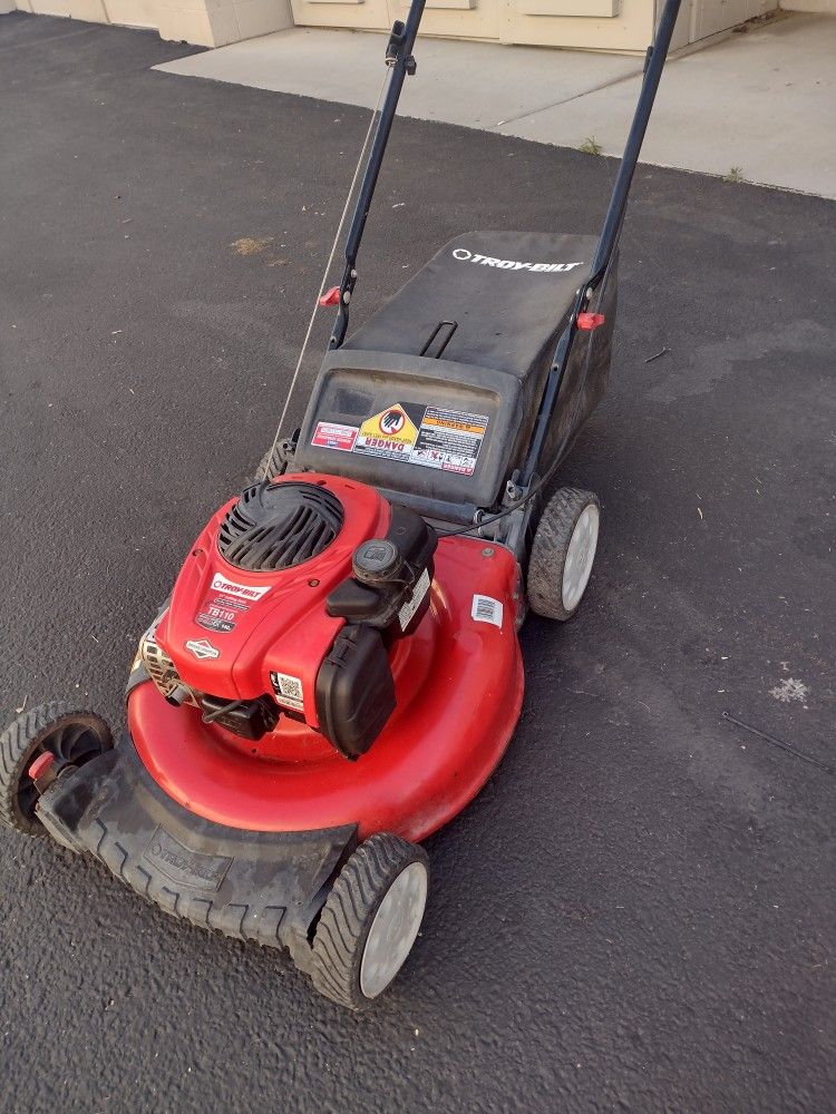 Troy Bilt Lawn Mower 