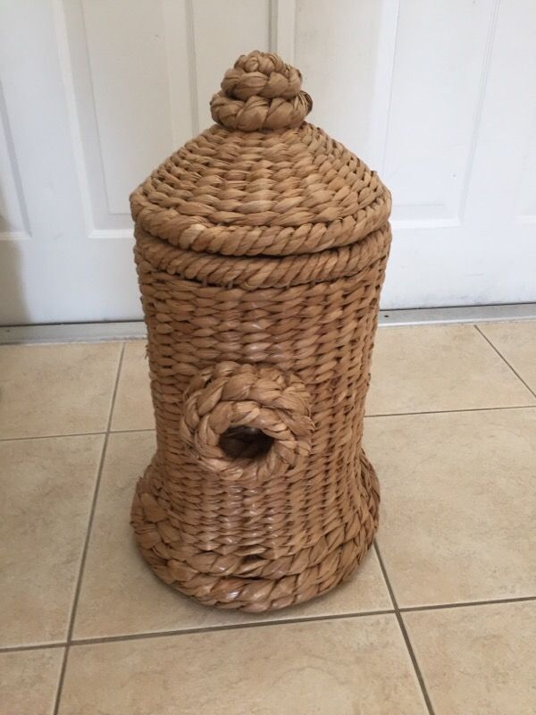 Pottery Barn Unique Fire Hydrant Wicker Storage Basket