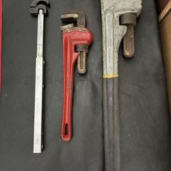 Pipe Wrenches 