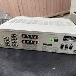 JVC STERO AMPLIFIER 