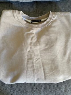 Brandy Melville Crew neck Sweatshirt