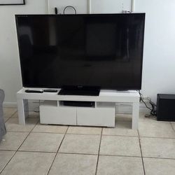 SHARP AQUOS 70" LCD FULL HD 1080p TV