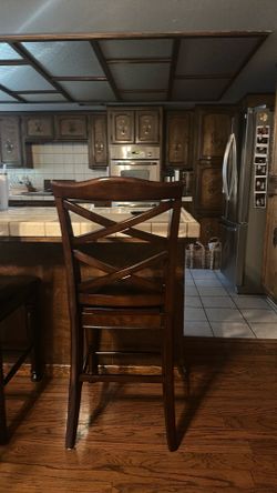 4 Barstools