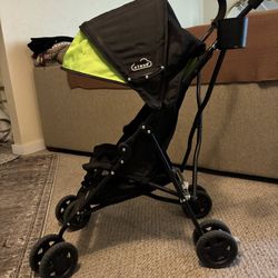 Fold Up Stroller 
