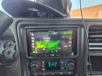 Estereo doble din pioneer 7"Pulgadas usado con cámara de reversa