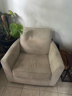 Free couch chair