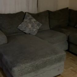 COUCH FOR SALE 