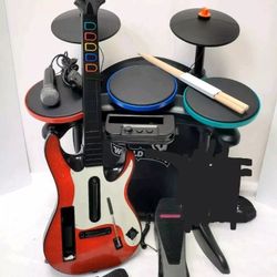 Wii GuitarHero WARRIORS OF ROCK Band *Drums *GH5 RED Guitar *Game *Mic