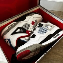 AIR JORDAN 4 RETRO SE