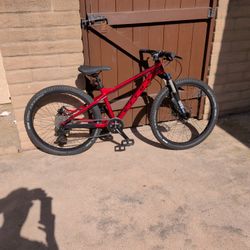 Kids Mountain Bike 24" Wheels Vitus Nucleus