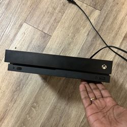 XBOX ONE X
