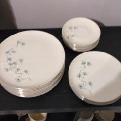 Taylor Smith Taylor- MCM Dinnerware- BLUE LACE-Versatile 20pc  LOCAL DELIVERY