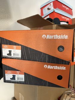 Used/Like New Boys Snow Boots