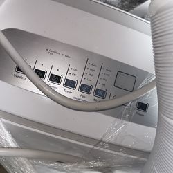 Portable Air Conditioner w/ Hose