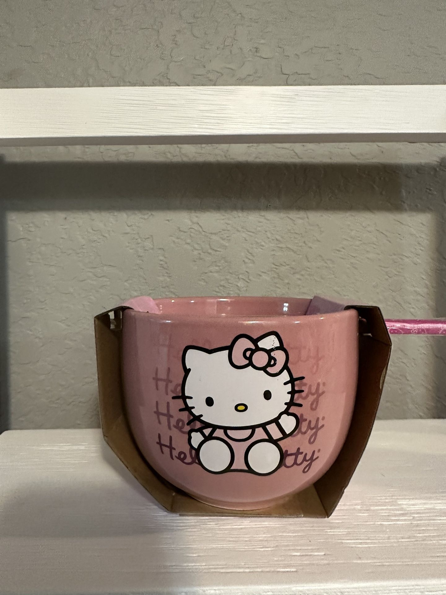 Brand New Hello Kitty Ramen Bowl 