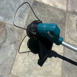 Makita XRU13 LXT String Trimmer