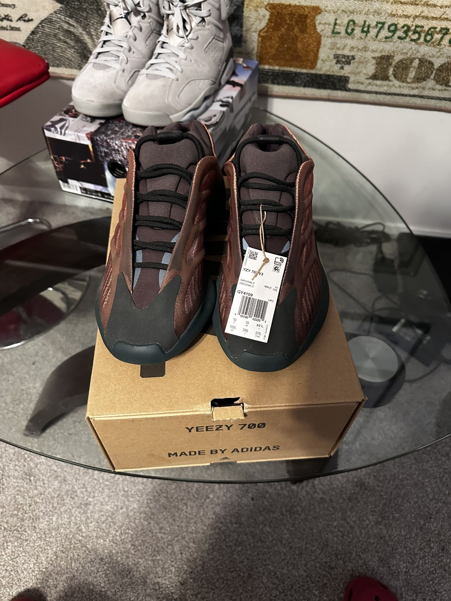 Yeezy 700 “Copper Fade” – Brand New(Never Worn)
