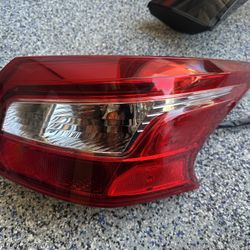 Taillight For Nissan Sentra 2013 - 2019