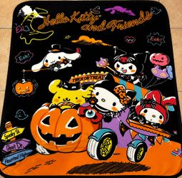 🎃 Hello Kitty & Friends Halloween Throw Blanket 🎃