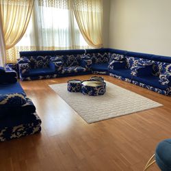 Majlis (U-shaped sofa) Living Room Set 
