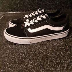 Vans womens 9 Great Condition 