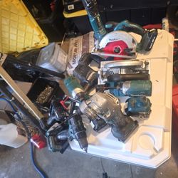 Makita 2 Serruchos 6 1/2 Isquierdo Y Derecho Grinder Multitool  3 IMPACT 2 Drill 1 Soso 