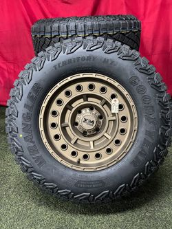 Brand New XM Off Road 6x139.7 17x9 Chevy Silverado 17 Inch Wheels