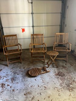 Outdoor folding chairs and tables