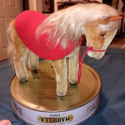 Steif Posable Legs Mohair Horse