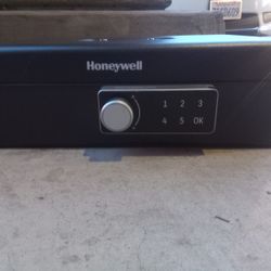 Digital Tiered Cash Lock Box