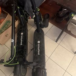 🔥 2 Isinwheel Pro Electric Scooters – Great Deal! 🔥  Selling two Isinwheel Pro electric scooters in good working condition. Both run strong and come