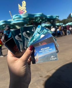 SEAWORLD TICJETS FOR Saturday 6/27