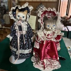 Porcelain Victorian Dressed Kitties