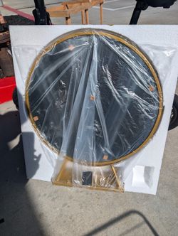 Round Mirror