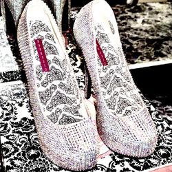 ✨ Silver Rhinestone Heels  Sz 7M – New, Never Worn ✨ 