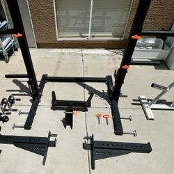 Rogue Monster Series Rack With Many Extras 