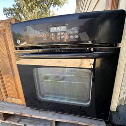 🔥 GE Built-In Wall Oven – For Sale! 🔥